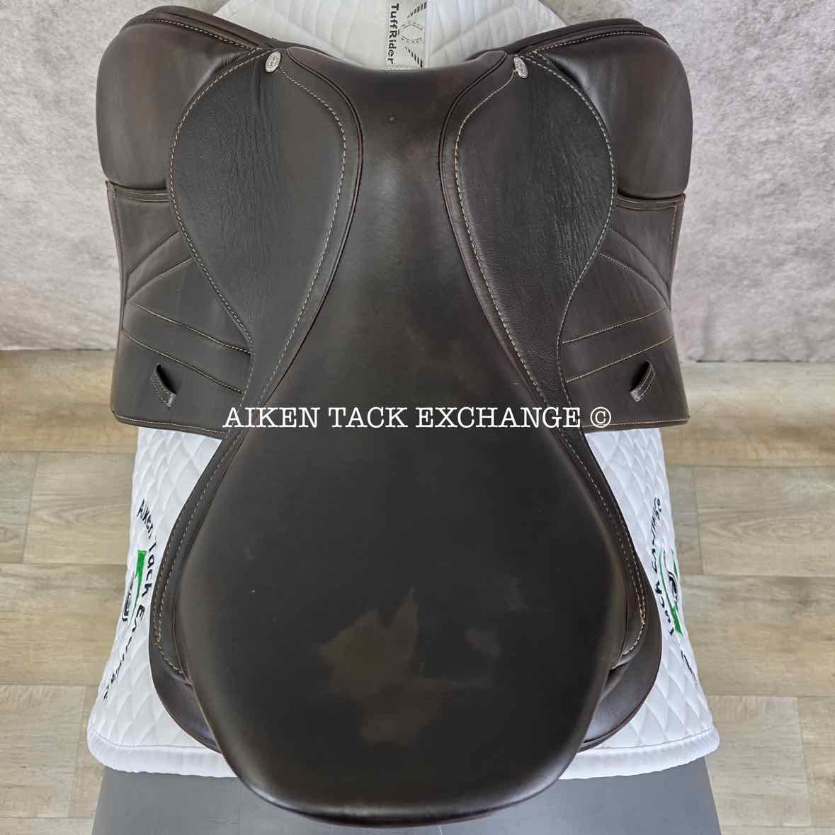Royal Heritage Emile Close Contact Jump Saddle, 18.5"/19" Seat, Spectrum Adjustable Tree, Wool Flocked Panels