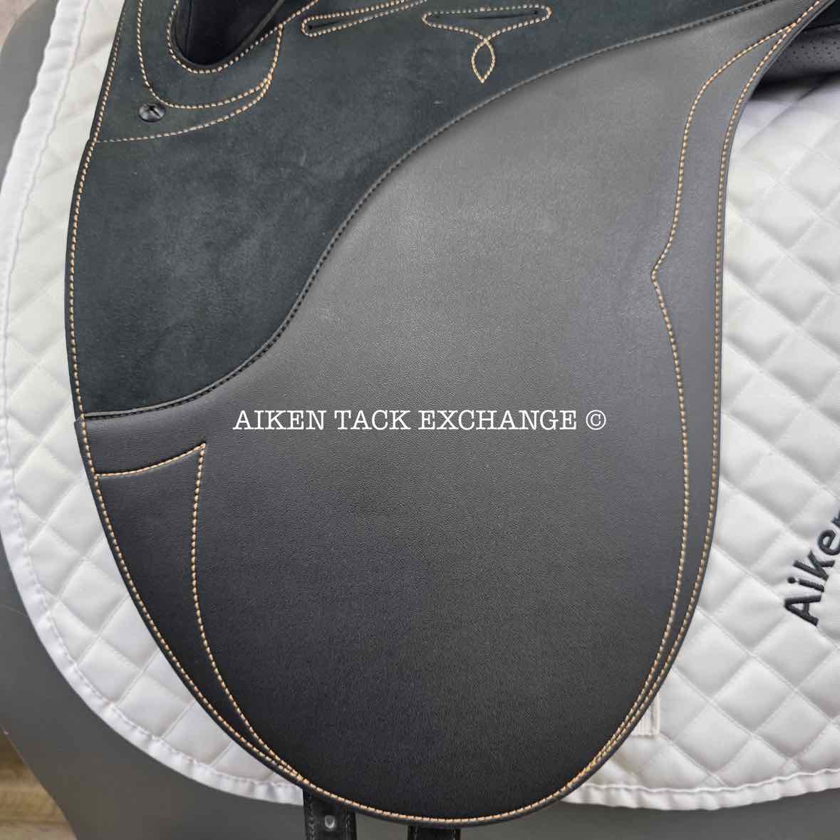 2021 Wintec Pro Stock Australian Saddle with HART, 16.5" / 17" Seat - Medium, Adjustable Tree - Changeable Gullet, CAIR Panels