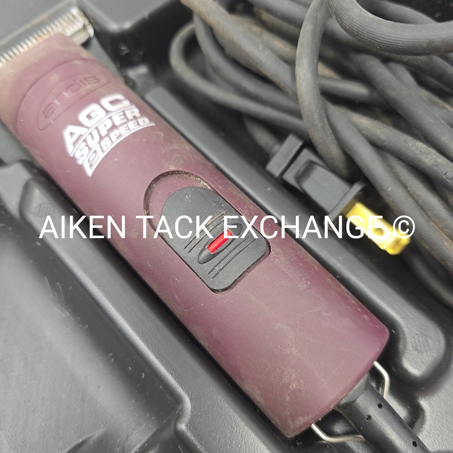 Andis AGC Super 2 Speed Clippers with T-84 Blade & Storage Case