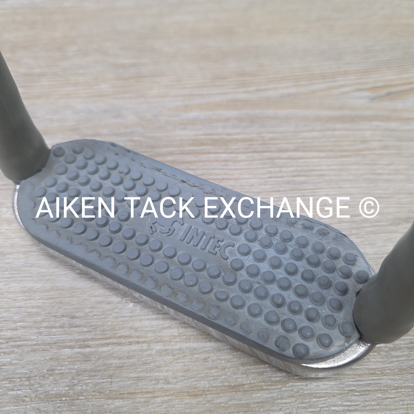 Intec Flex Stirrup Irons, 4.75"