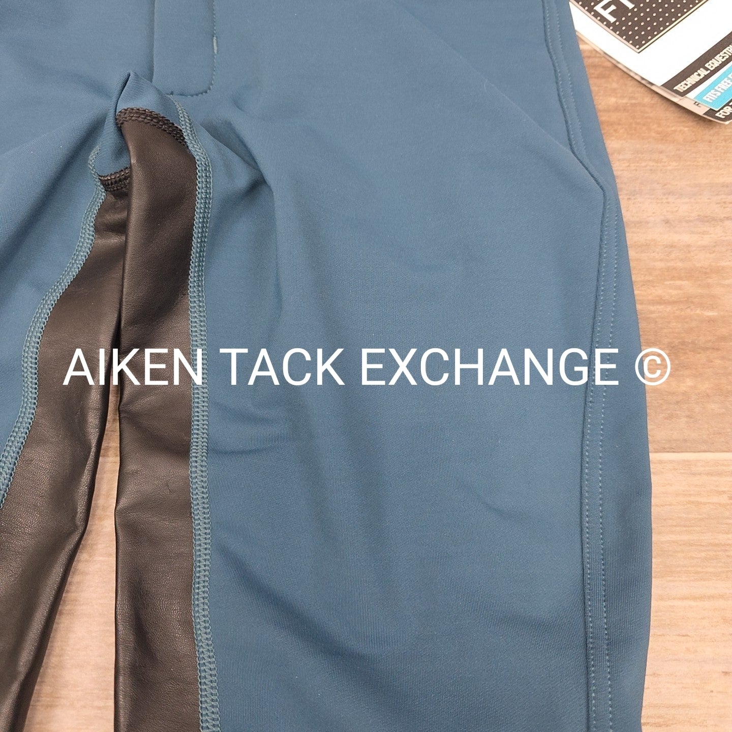 FITS Free Flex Full Seat Breeches, Size Medium
