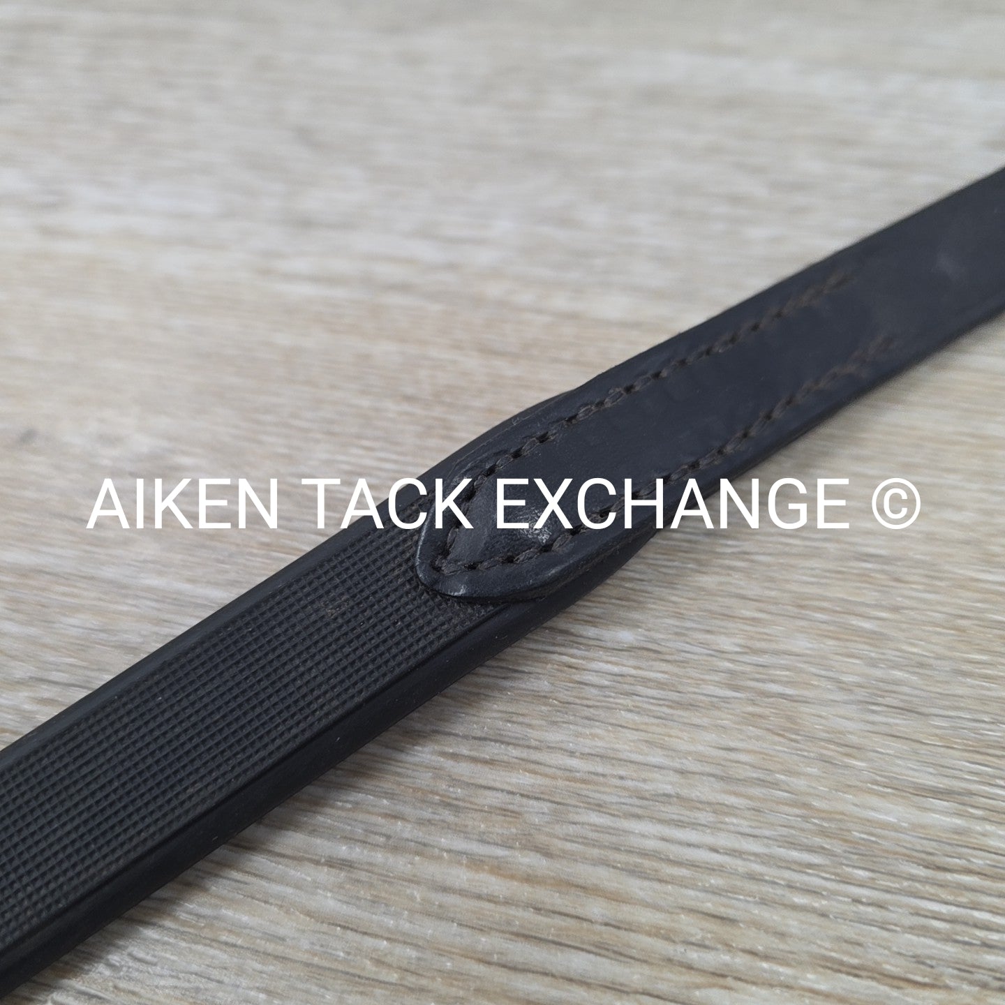 Stubben Rubber Reins, Black, 56"