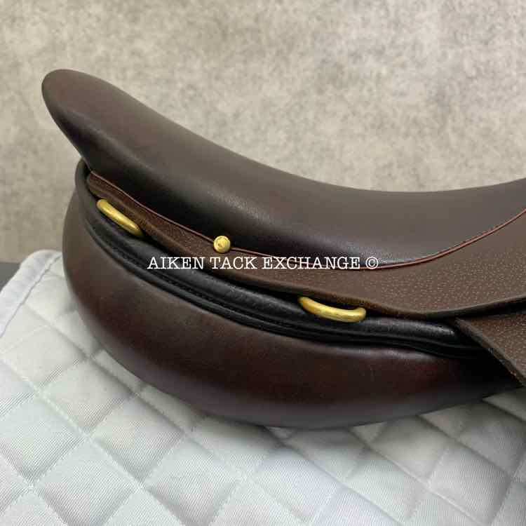 **SOLD** Crosby Miller's EuroPrix Close Contact Jump Saddle, 17.5" Seat, Medium Tree, Foam Panels