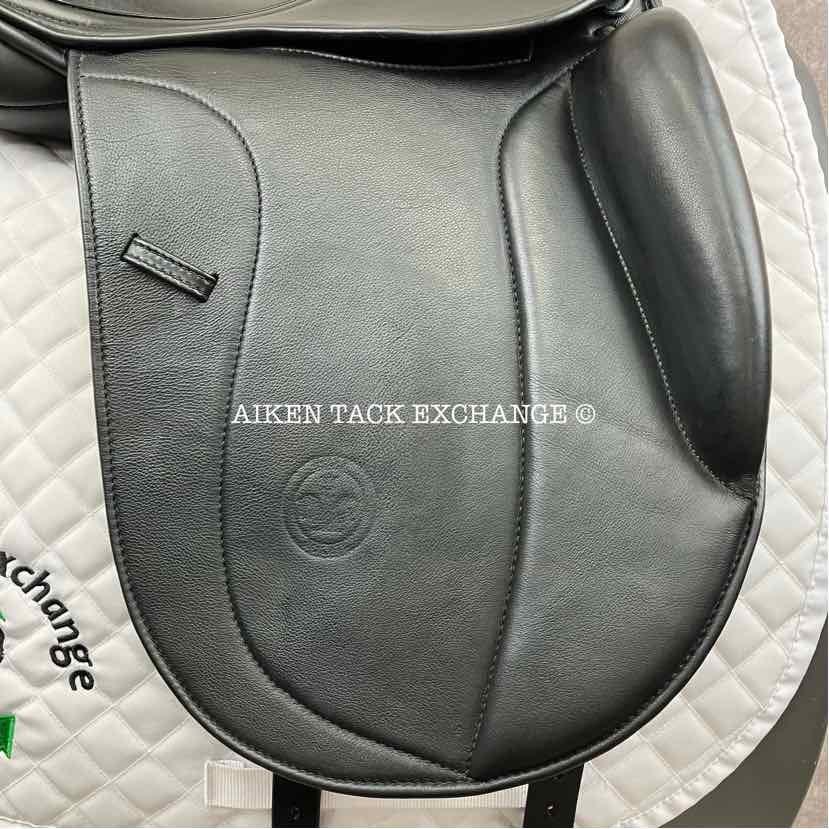 2024 Sella Soleil Passagio Dressage Saddle, 17" Seat, MW/W Tree, Wool Flocked Panels