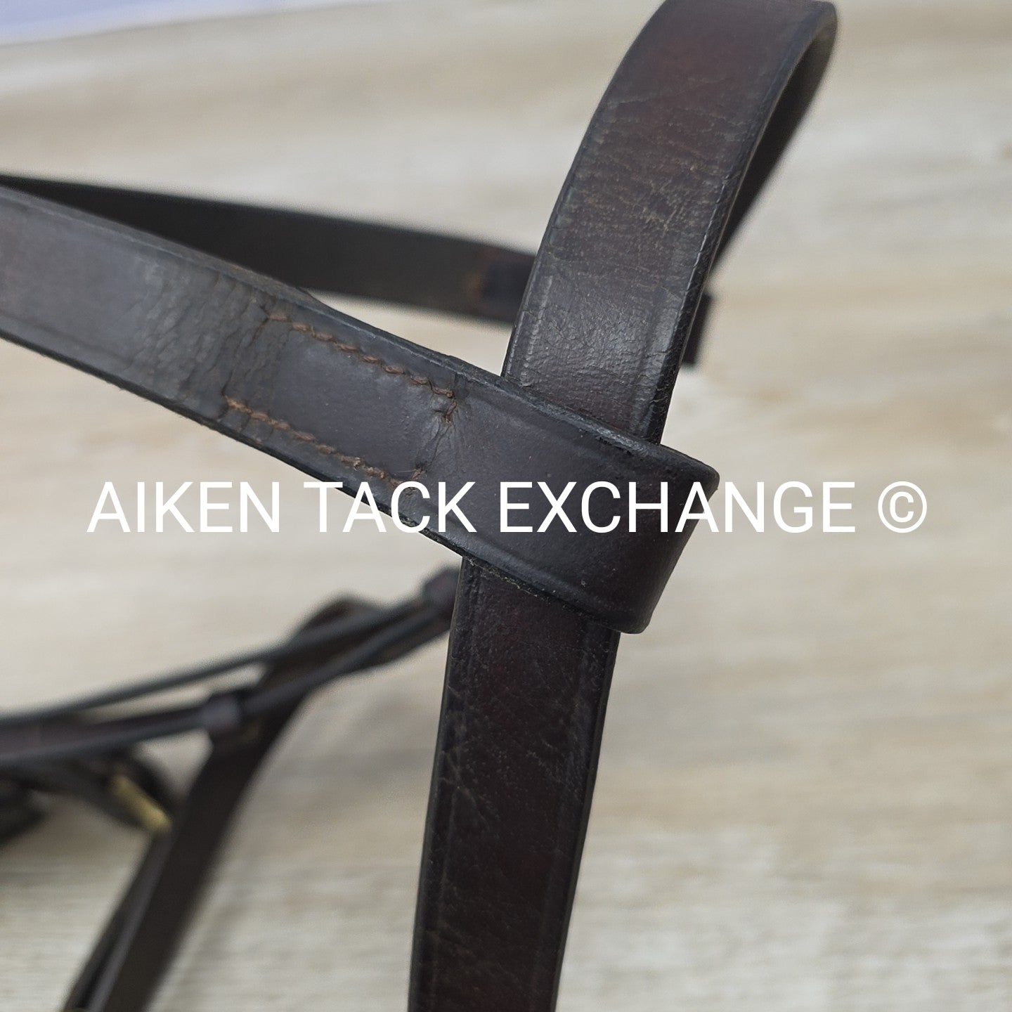 Leather Lunge Cavesson (Leather has Cracking)