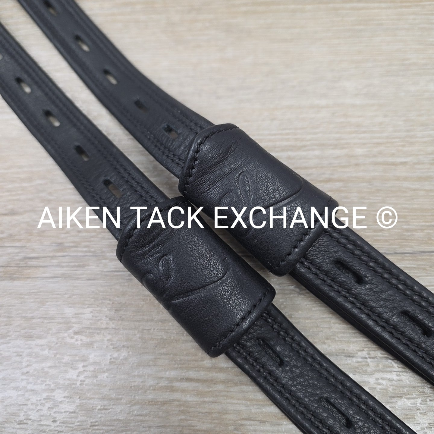 Webber Single Strap Stirrup Leathers, Black