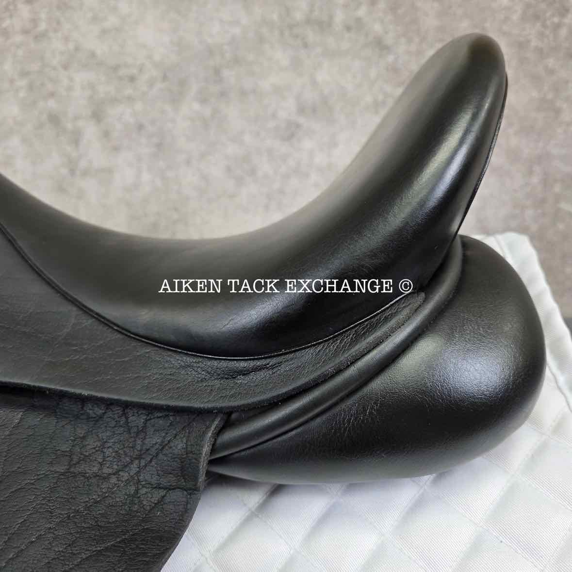 2011 Custom Saddlery Wolfgang Solo Dressage Saddle, 17" Seat, Adjustable Tree, Wool Flocked Panels