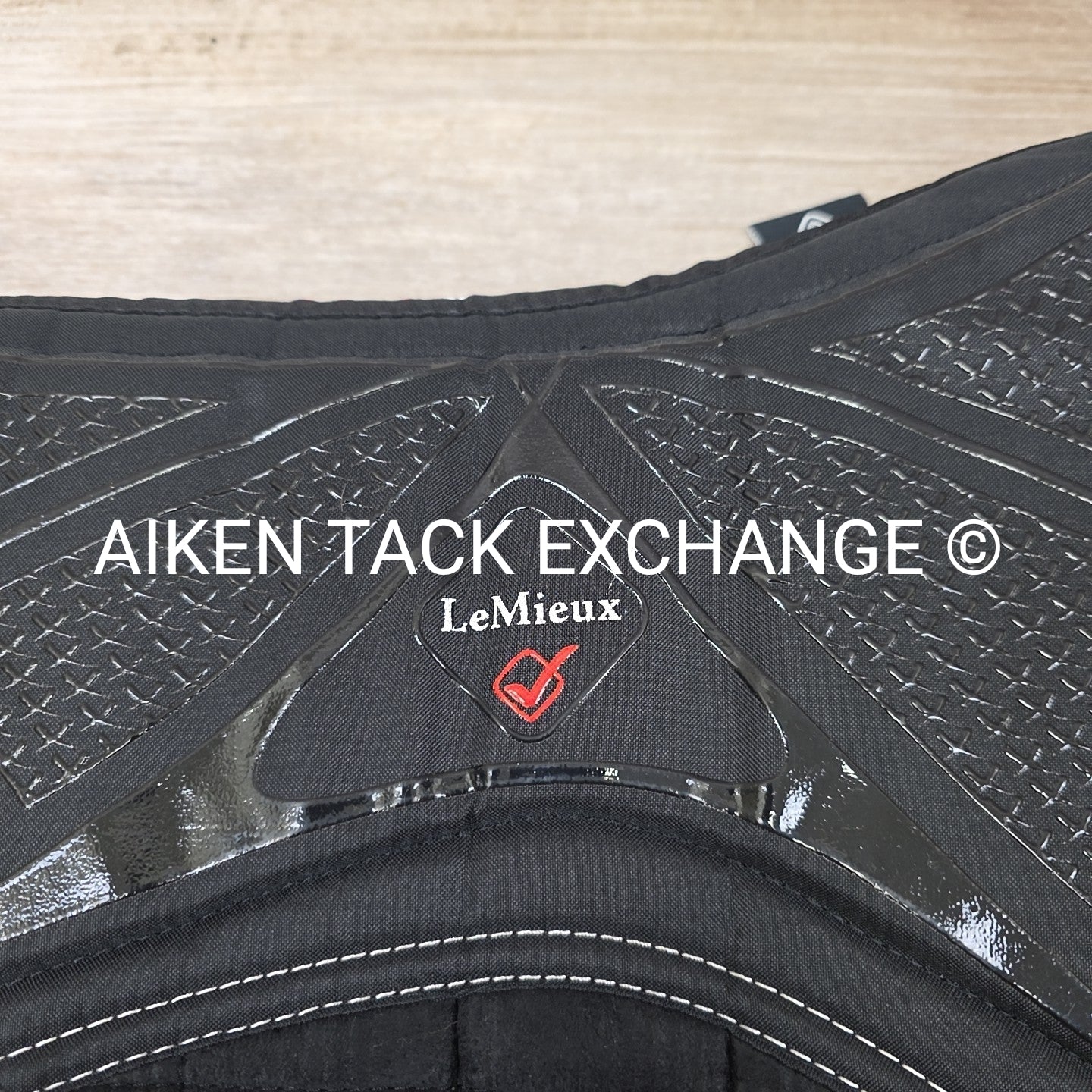 LeMieux X-Grip Silicone Eurojump Square Saddle Pad, Large