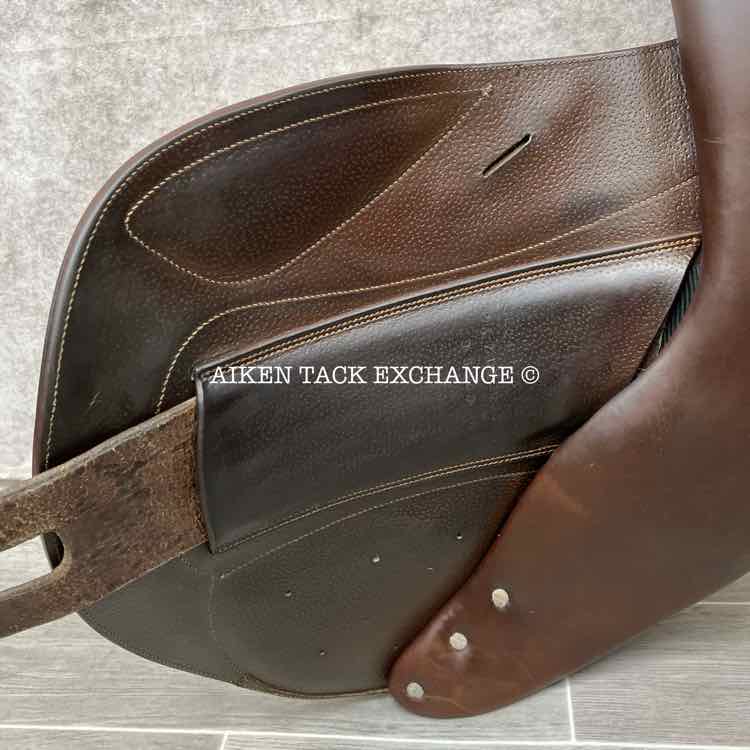 2009 CWD SE04 Monoflap Jump Saddle, 17.5" Seat, 3A Flap, Medium Wide Tree, Foam Panels, Full Buffalo Leather