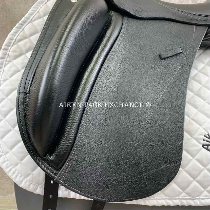2013 Custom Saddlery Wolfgang Constanze Monoflap Dressage Saddle, 18” Seat, Adjustable Tree, Wool Flocked Panels