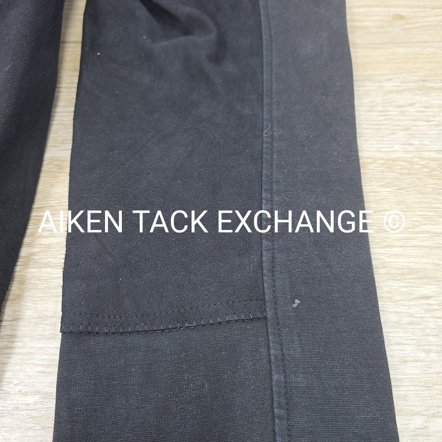 BARGAIN BUNDLE: 1 TuffRider Knee Patch Size 34, 1 EquiComfort Full Seat Size 32