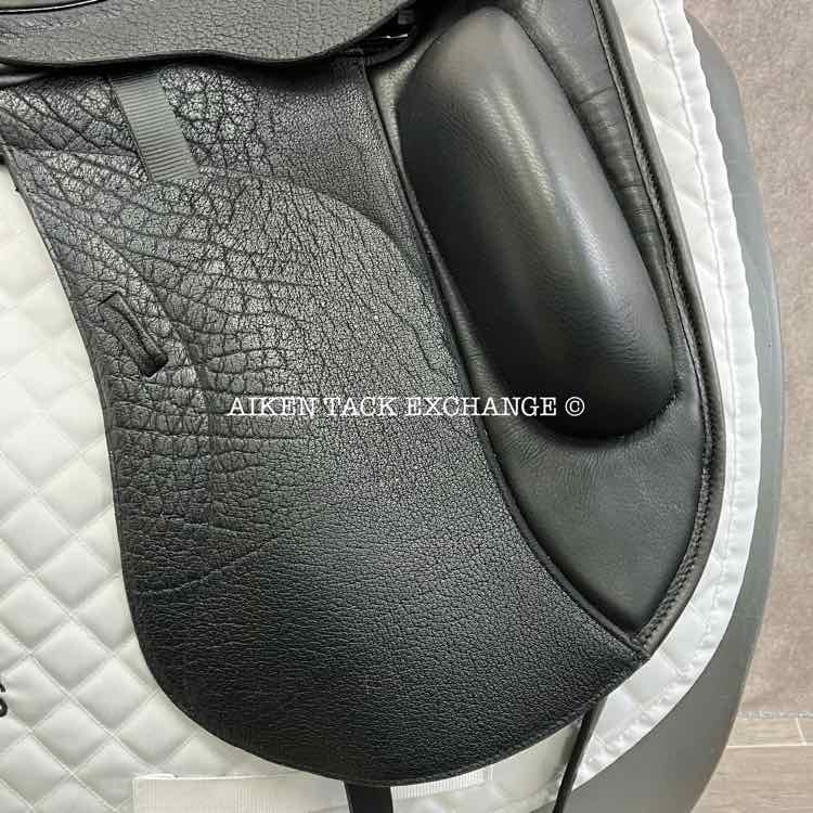 2024 Custom Saddlery Wolfgang Matrix MKII Monoflap Dressage Saddle, 17.5" Seat, Adjustable Tree, Wool Flocked Pony Panels