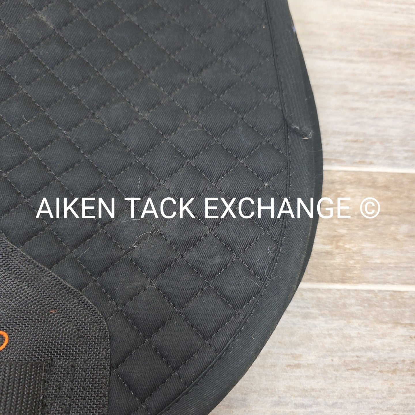 Shires Arma Contour Pro Dressage Saddle Pad with Elastic Training Bands