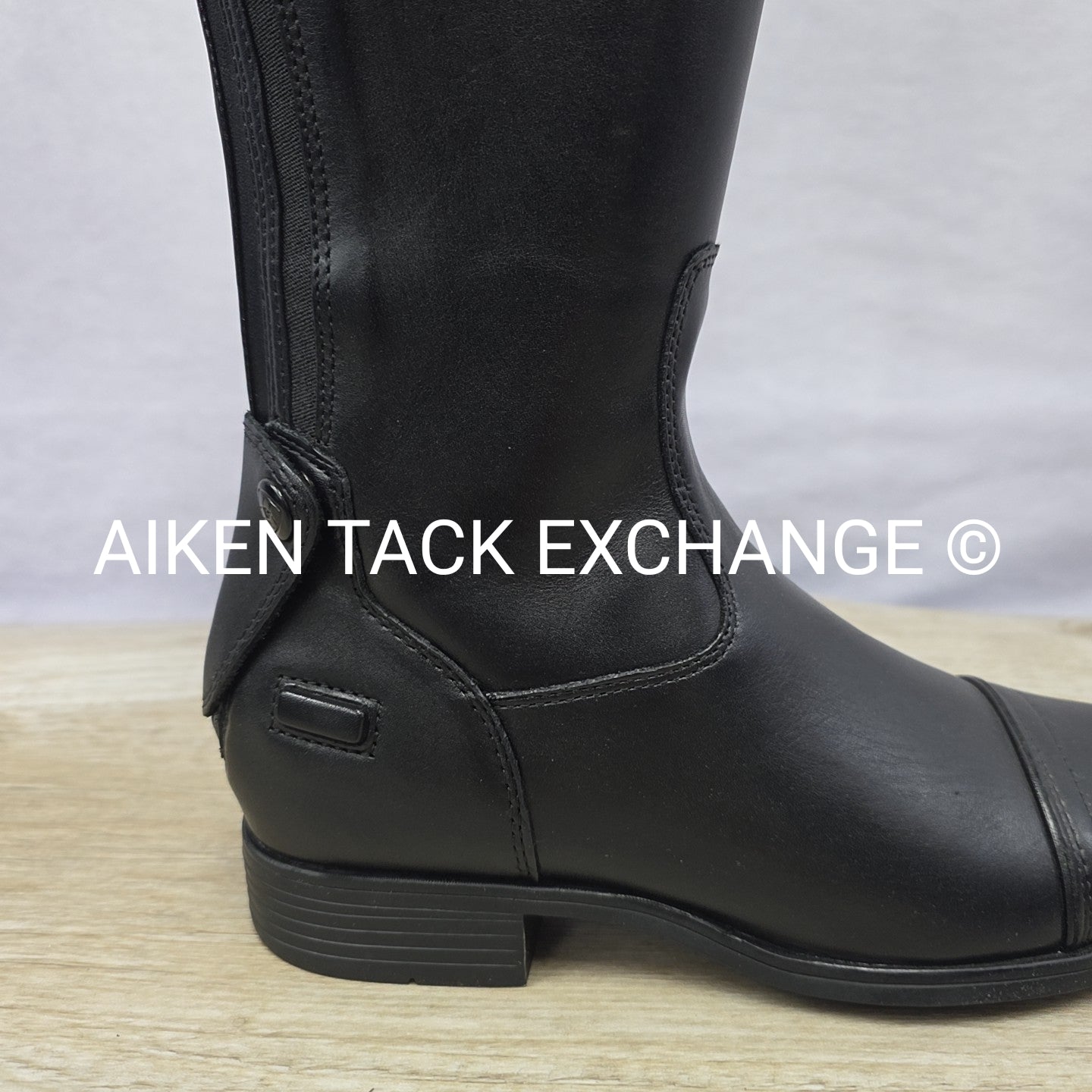 Ariat Kinsley Dress Boot, Size 7 - Medium Height - Wide Calf