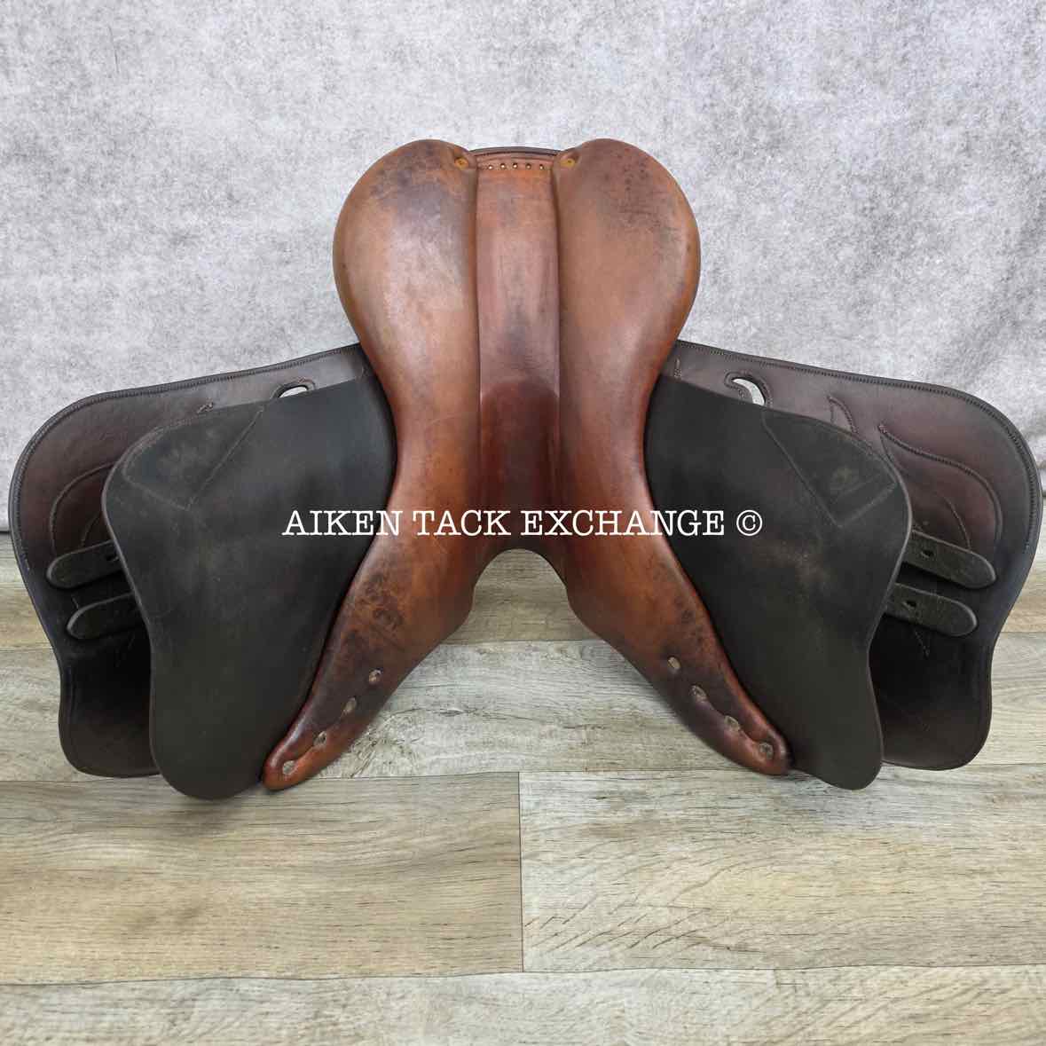 2013 Bruno Delgrange Athena Close Contact Jump Saddle, 17" Seat, 4A Flap, Medium Tree, Foam Panels, Full Calfskin Leather