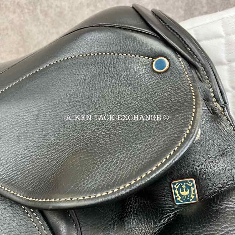 **On Trial** 2015 Stubben Genesis Deluxe CL NT Dressage Saddle, 17.5" Seat with Biomex, 28cm Tree - Medium Narrow, Wool Flocked Panels