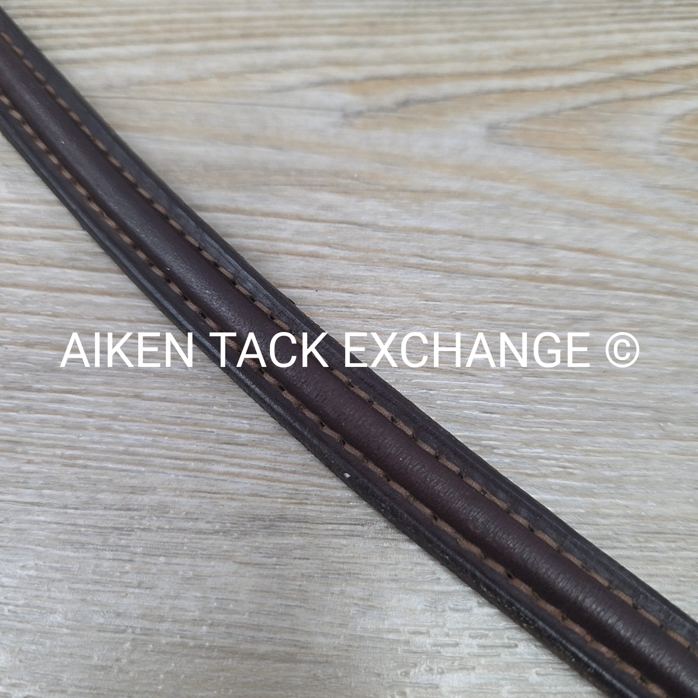 Courbette Plain Raised Browband, Brown, 15"