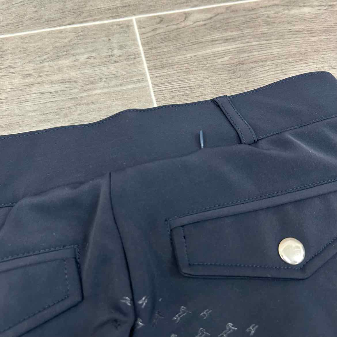 Fager Silicone Grip Full Seat Breeches, Size 40 US 28
