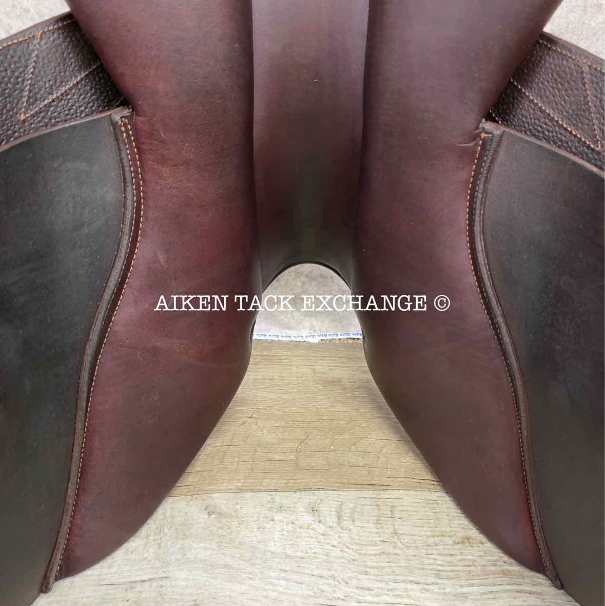 **SOLD** 2015 CWD SE01 Close Contact Jump Saddle, 17" Seat, 1L Flap, Medium Tree, Foam Panels, Full Buffalo Leather