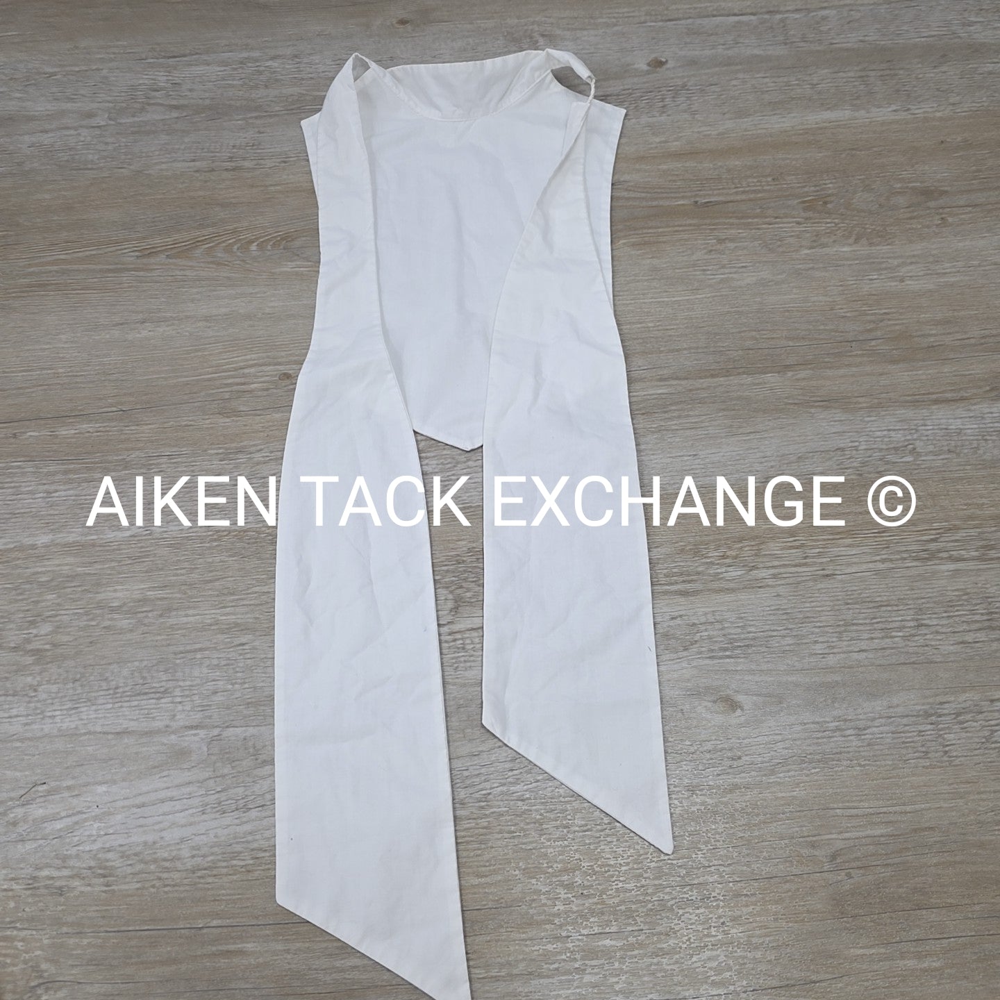 Faux Bib Front Stock Tie