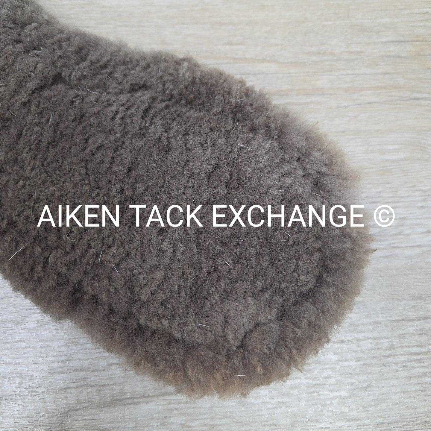 Contour Sheepskin Dressage Girth, Brown, 26"