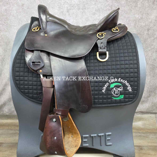2002 Tucker 159 Endurance Trail Saddle, 16.5" Seat, Medium Tree - Semi QH Bars