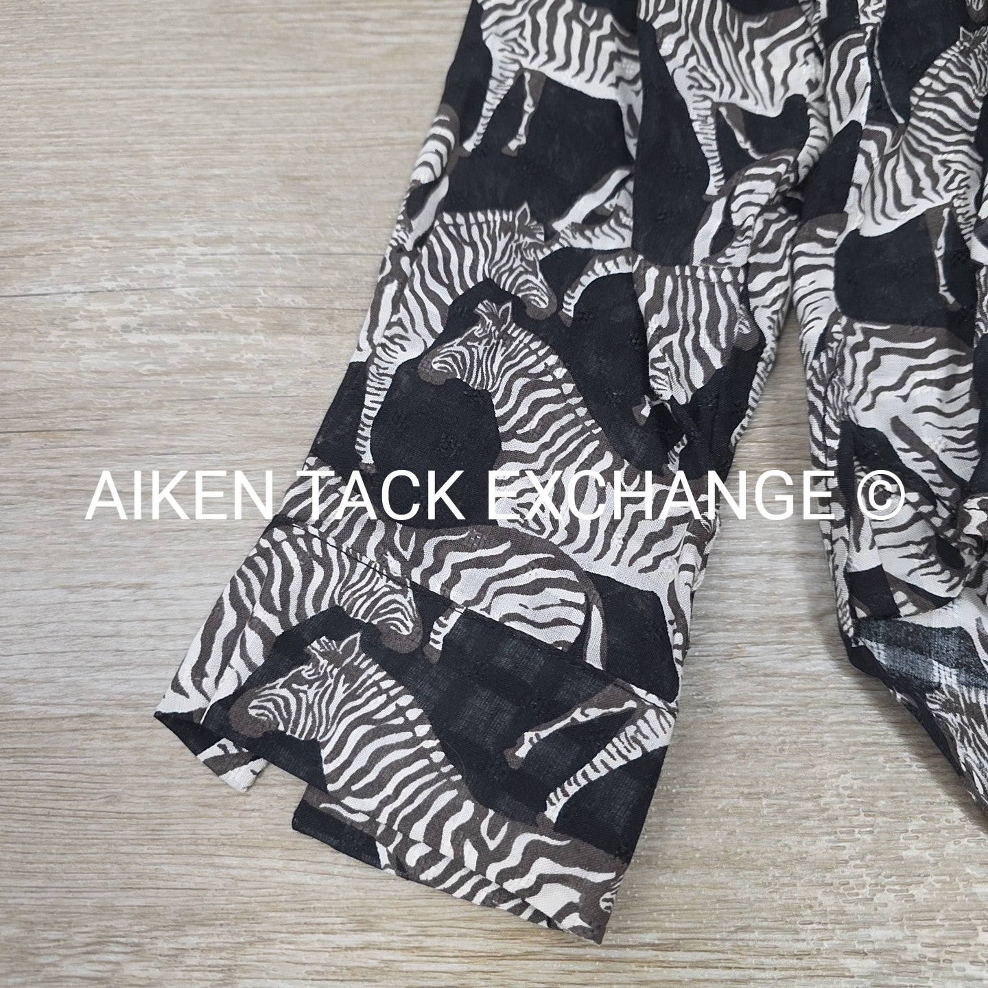 Jane & Delancey Long Sleeve Top, Size Small