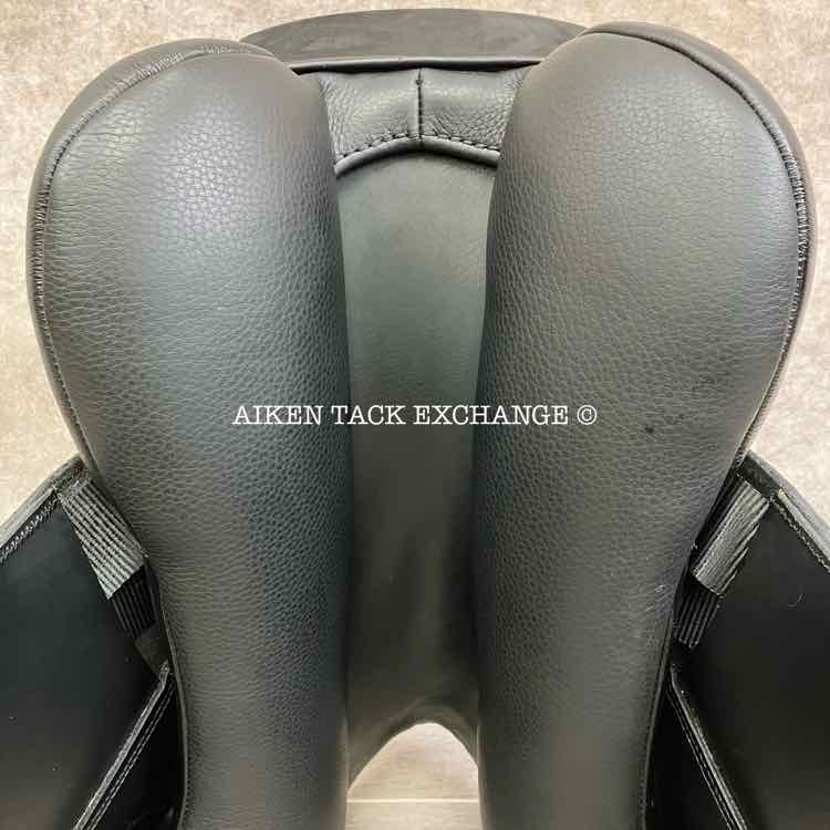 2023 Custom Saddlery Wolfgang Solo MKII Monoflap Dressage Saddle, 17.5" Seat, Adjustable Tree, Wool Flocked Panels