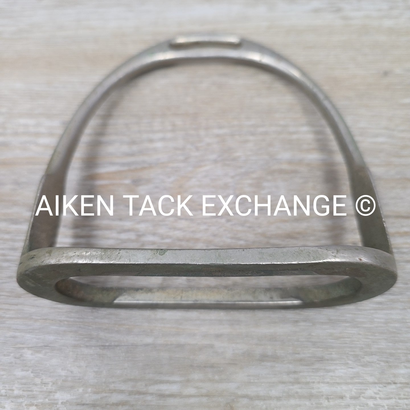 Kangaroo Prussian Style Stirrup Irons, 4.75"