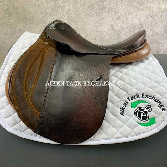 **SOLD** Courbette Husar All Purpose Saddle, 17" Seat, Medium Narrow Tree, Foam Panels