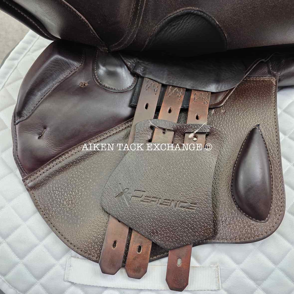 2021 Prestige X-Perience Close Contact Jump Saddle, 17" Seat, 34 Tree - Medium, Wool Flocked Panels