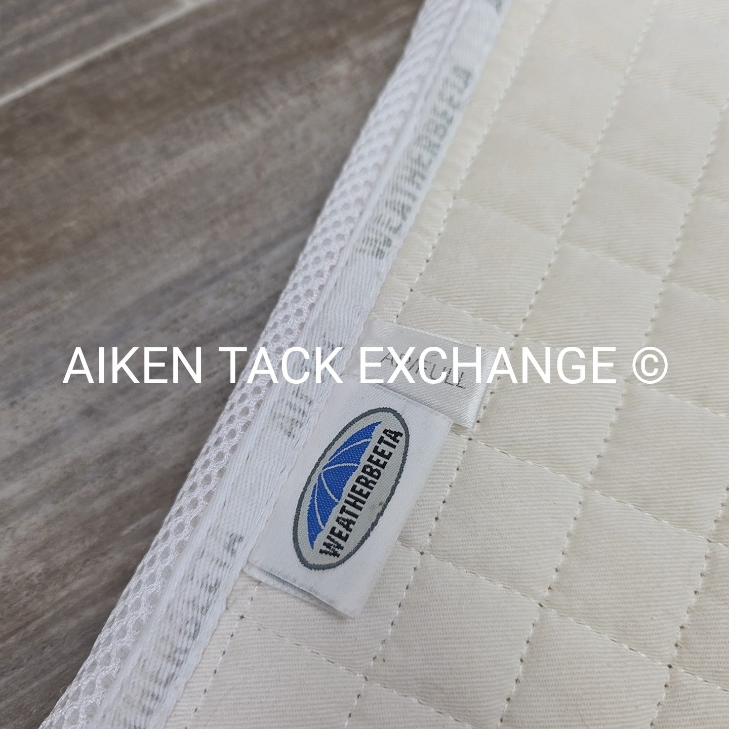 Weatherbeeta Prime Air-Tec Shaped Saddle Pad