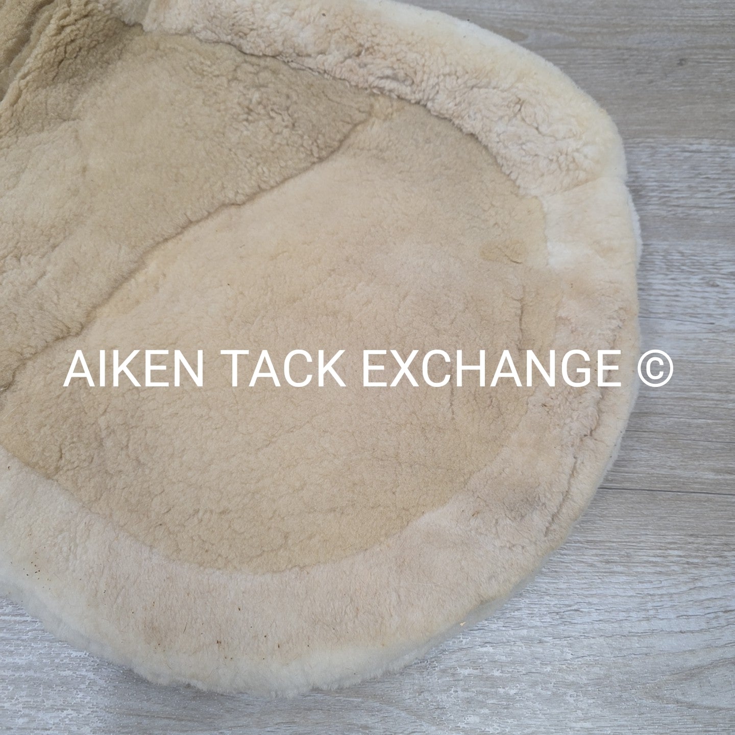 Fleeceworks Classic Dressage Pad with Full Sheepskin Trim, Large
