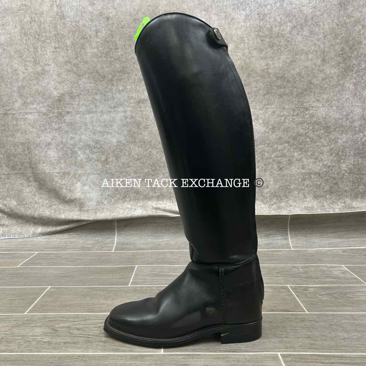 Ariat Dressage Dress Boots. Size 5.5 Full Calf - Medium Height