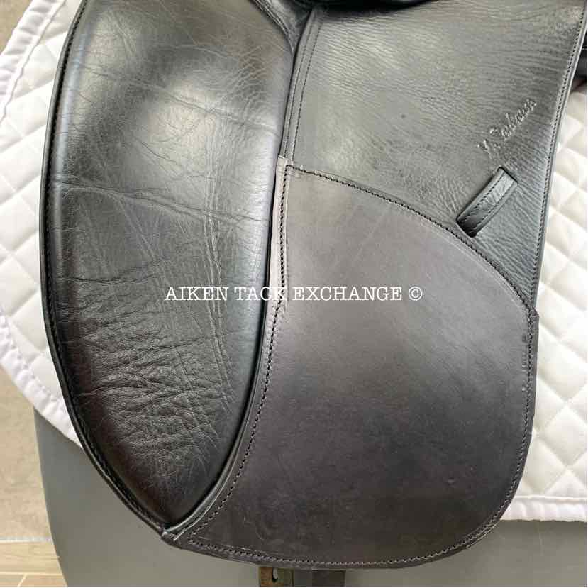 **SOLD** Marcel Toulouse Aachen Dressage Saddle, 17" Seat, Wide Tree, Wool Flocked Panels
