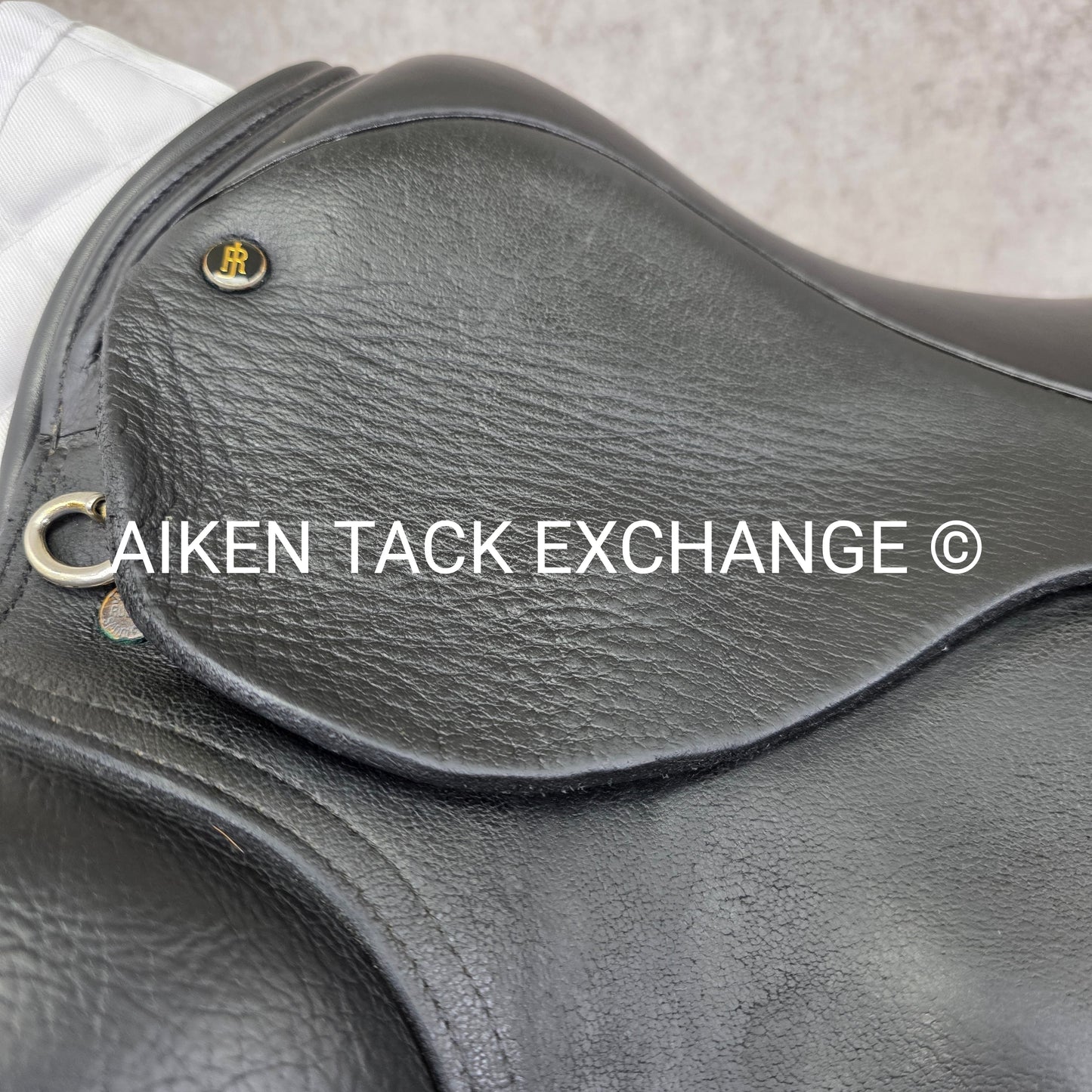 Jeremy Rudge Pace Dressage Saddle, 17.5" Seat, Medium Wide Tree, Wool Flocked Panels
