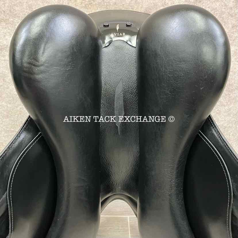 2021 Aviar Rook 2.0 Monoflap Dressage Saddle, 17.5" Seat, Adjustable Tree, Foam Panels
