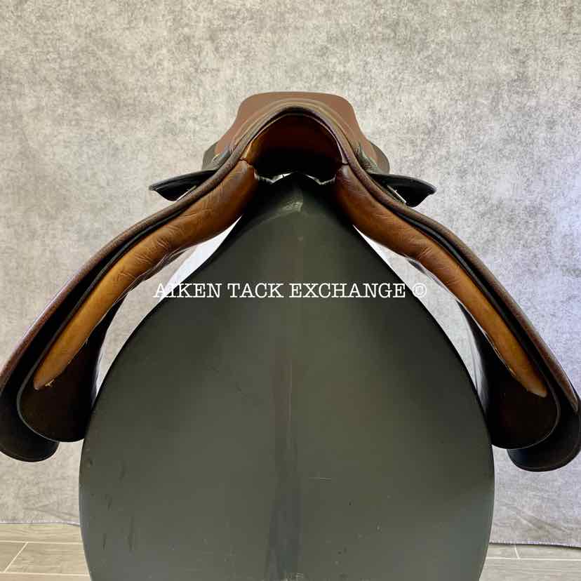 Crosby Prix Des Nations Close Contact Saddle, 16.5" Seat, Medium Tree, Foam Panels