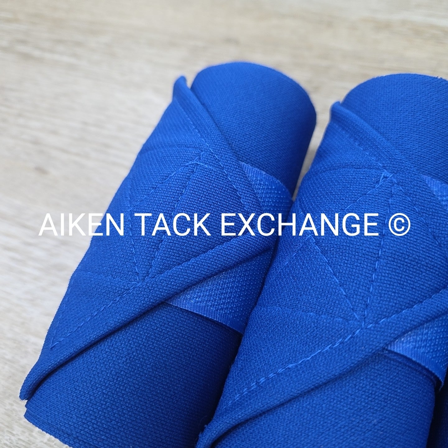 Standing Bandages, Set of 4