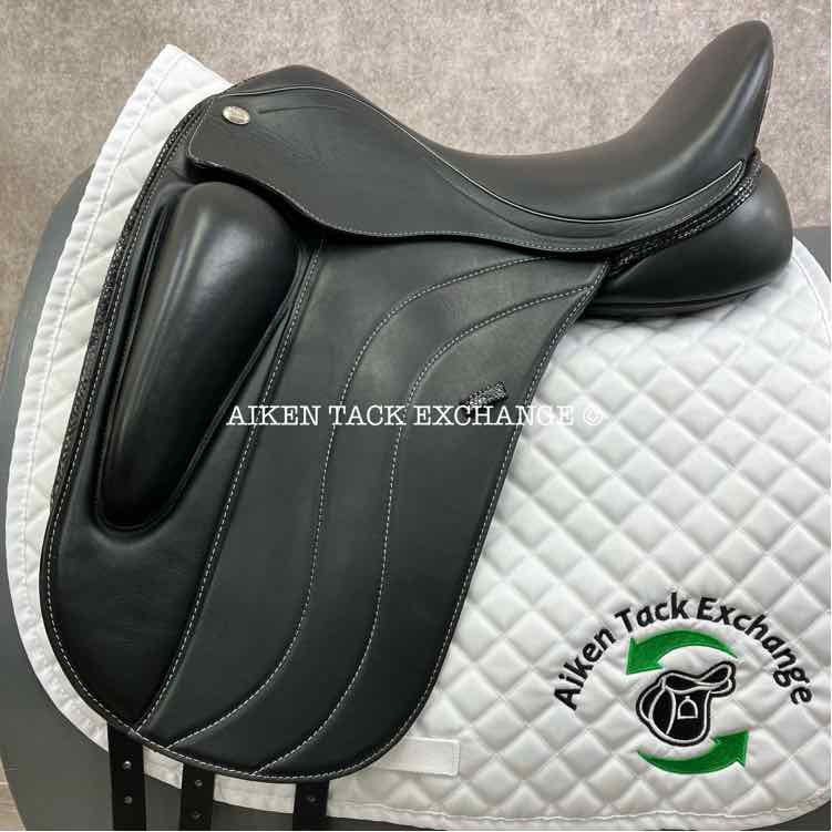 2023 Fairfax Stella Monoflap Dressage Saddle, 17.5" Seat, Adjustable Tree - Changeable Gullet, Wool Flocked Panels