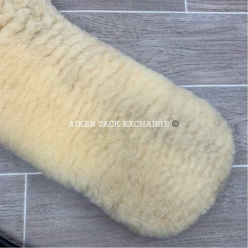 County Logic Girth w/ Mattes Sheepskin Cover, 30"