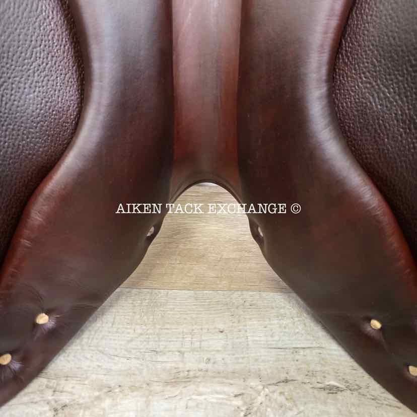 **SOLD** 2008 Antares Contact Jump Saddle, 17" Seat, 2N Flap, Medium Wide Tree, Foam Panes