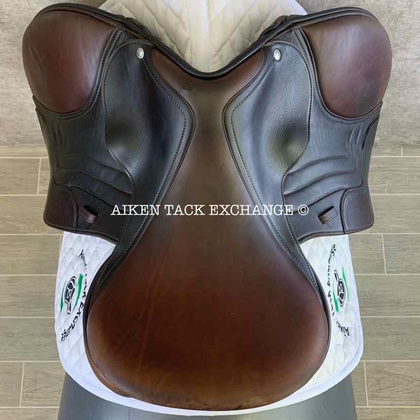 2014 Schleese Jete Close Contact Jump Saddle, 16.5" Seat, Adjustable AdapTree, Wool Flocked Panels
