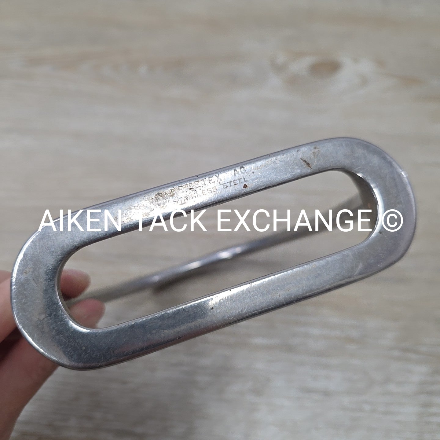 Courbette Lemetex Offset Stirrup Irons, 4"