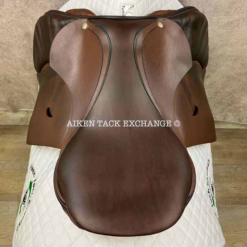 2013 Devoucoux Haurra 2 Close Contact Jump Saddle, 16.5" Seat, 0A Flap, Medium Tree, Wool Flocked Panels