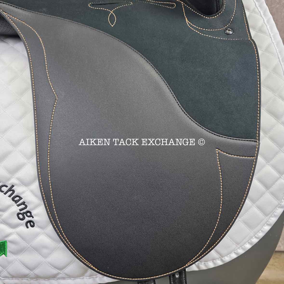 2021 Wintec Pro Stock Australian Saddle with HART, 16.5" / 17" Seat - Medium, Adjustable Tree - Changeable Gullet, CAIR Panels