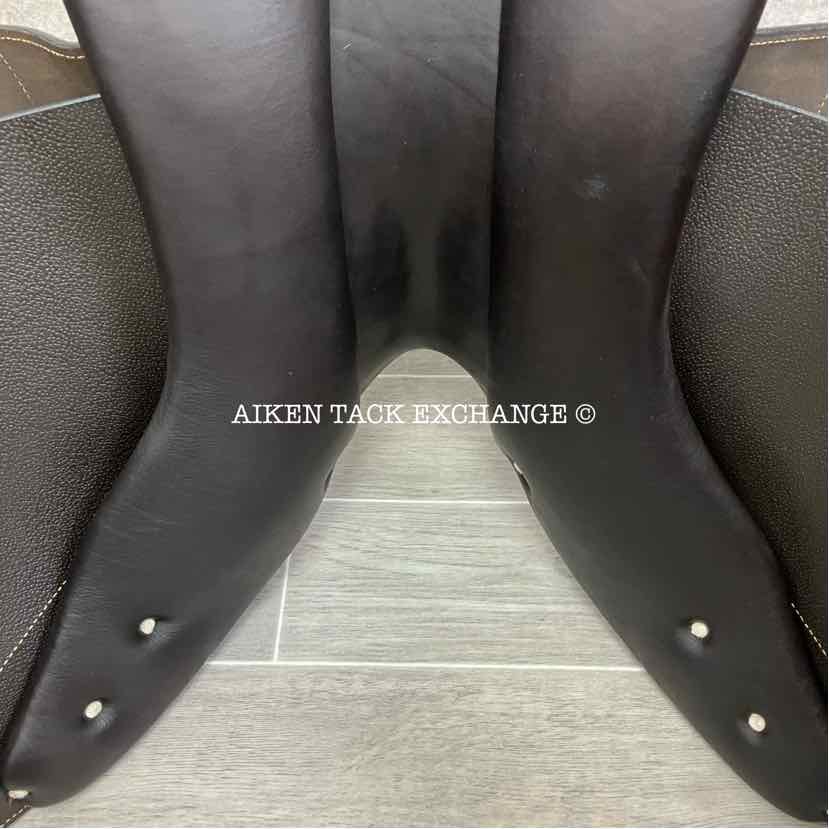 **SOLD** HDR Memor-X Close Contact Jump Saddle, 18.5" Seat, 3.5 Fit - Wide Tree, Foam Panels
