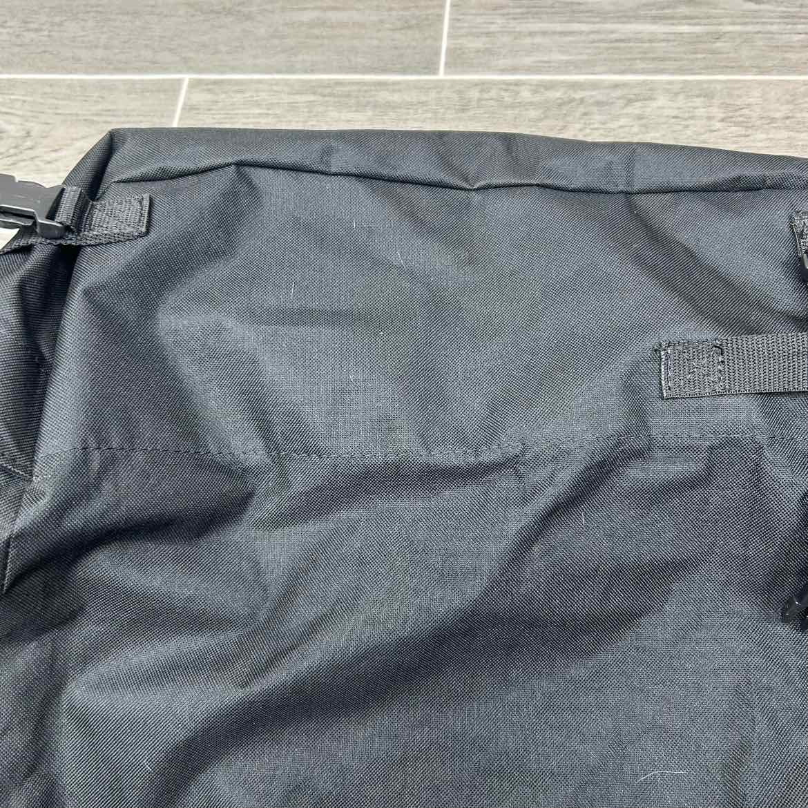 Schneiders Dura-Tech Large Stall Front Horsewear Bag