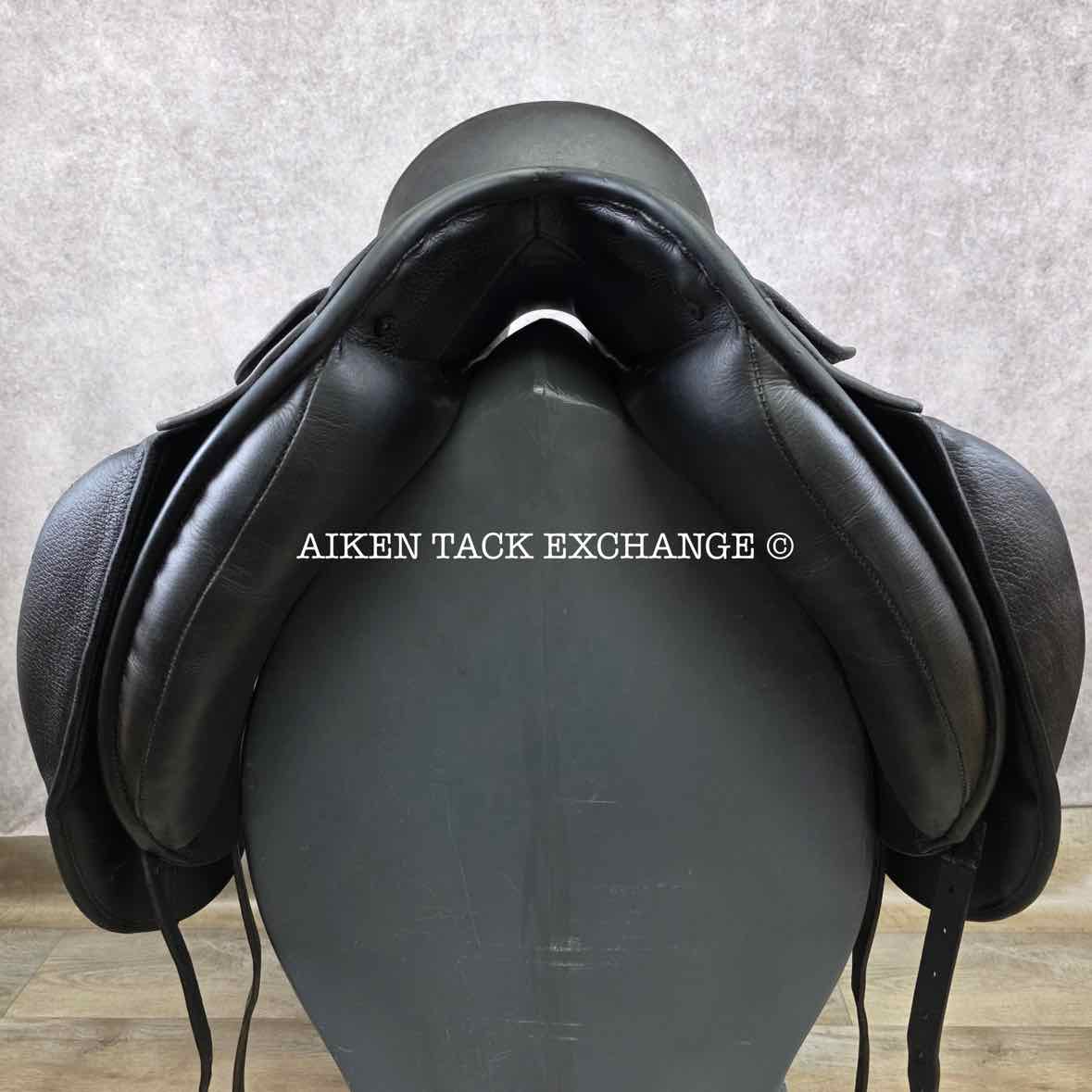 Borne Olympia Dressage Saddle, 17.5" Seat, Extra Wide Tree, Wool Flocked Panels
