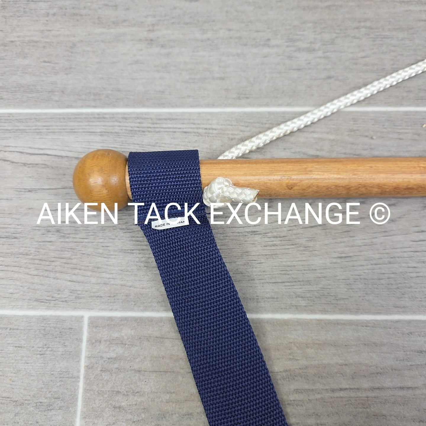 Hanging Wood Blanket Rack
